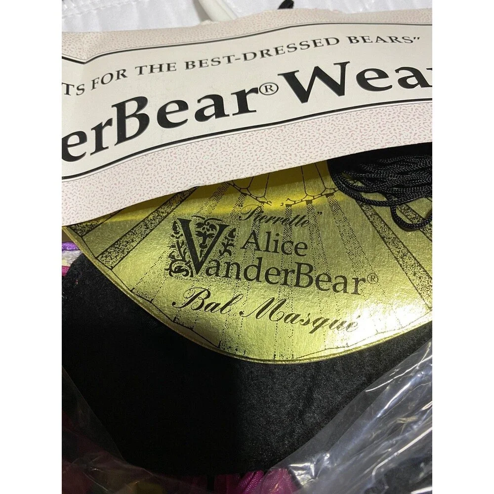 Vanderbear Wear Alice Ball Masque Outfit Legendary Party Collection 1991